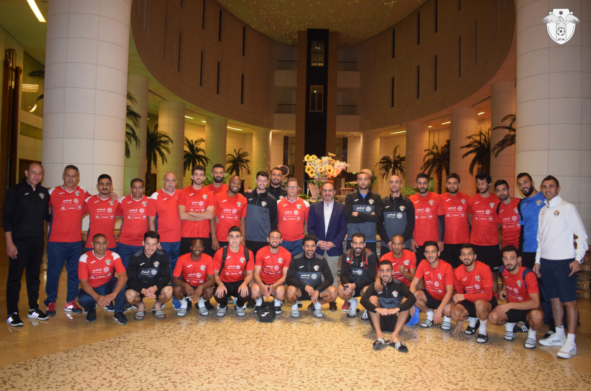 الامير علي يلتقي «النشامى».. ماذا قال