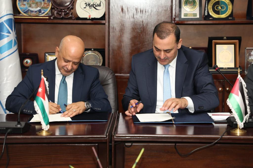 مذكرة تفاهم بين تجارة عمان ونظيرتها