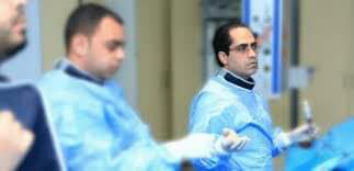 الطبيب الجعبري يجري عمليات قلب بالمجان