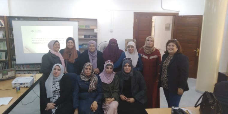 الفريق المحلي للطفيلة يناقش احتياجات مناطقهم