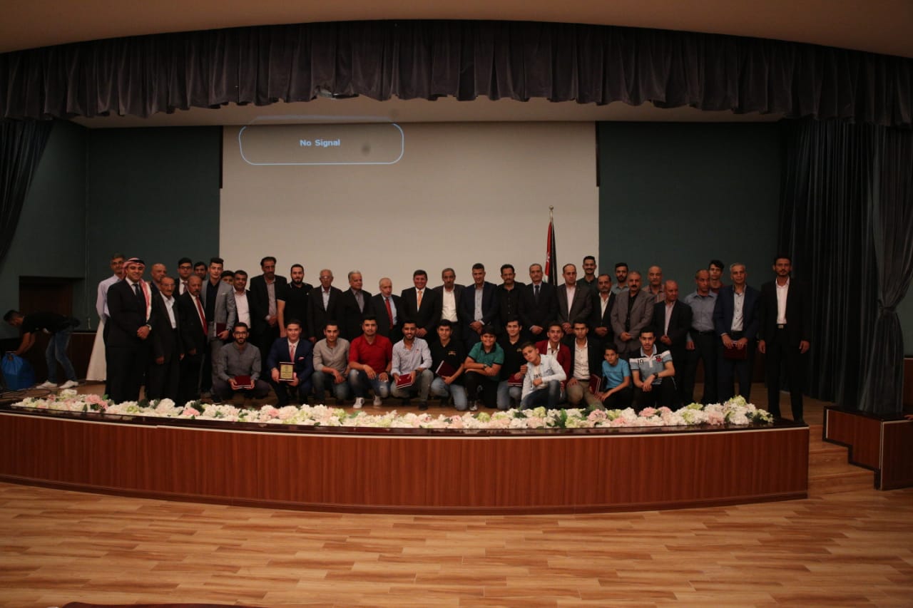 رابطة آل الهباهبة تكرّم أبناء وبنات