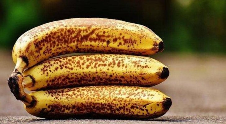 لماذا ينصح بالامتناع عن تناول الموز