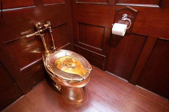 سرقة مرحاض تشرشل الذهبي