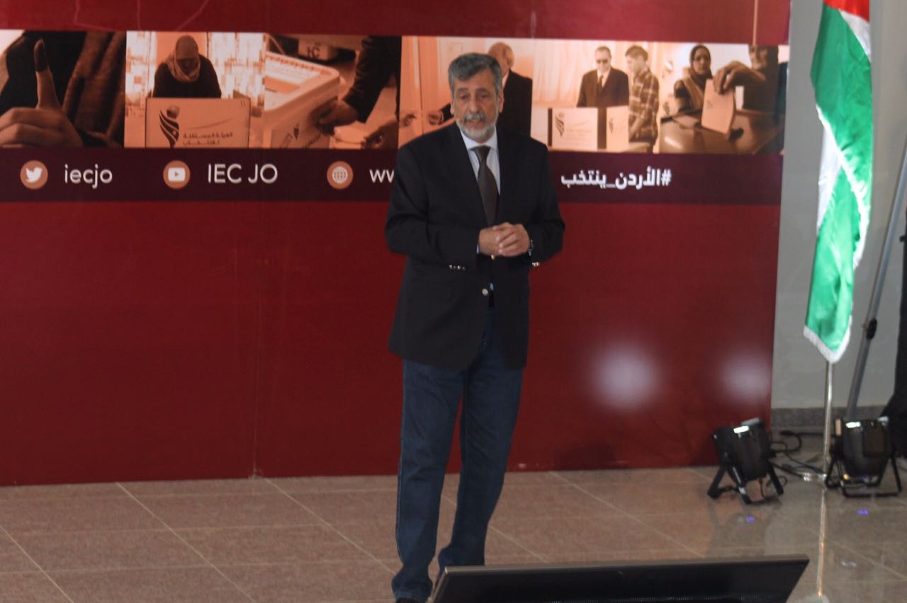 المستقلة للانتخاب تلتقي شركاءها في العملية