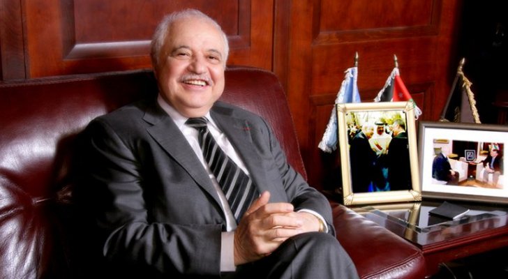 حفل إهداء وتوقيع كتاب «طلال أبو