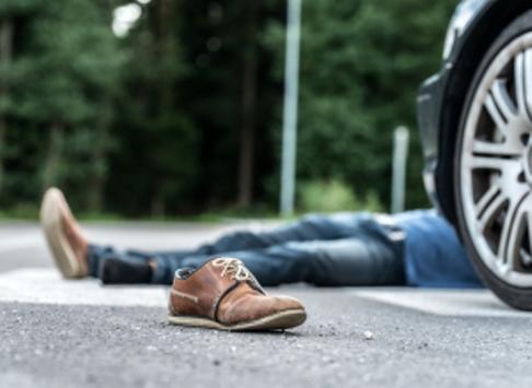 وفاة عشريني دهسا على طريق المطار