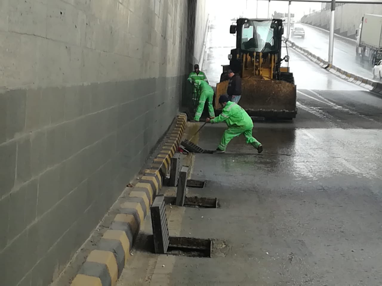 الامانة: نتابع ديمومة نظافة شبكات تصريف