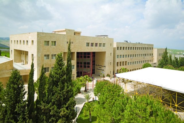 فتح باب القبول بتخصص ماجستير القانون