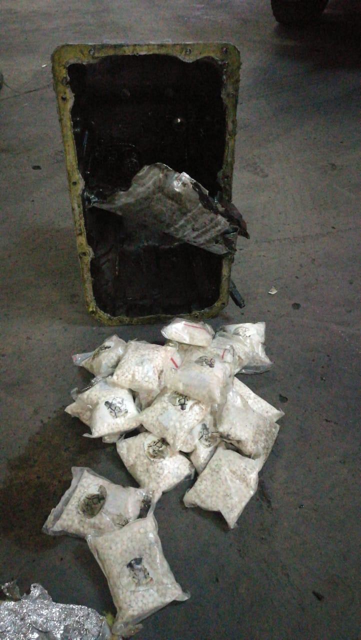 احباط تهريب 50 الف حبة مخدرة