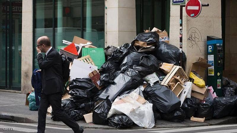 سكان «عاصمة النور» يصرخون: باريس تحولت