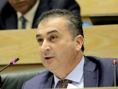 الزيادين يسأل عن المشاريع المتوسطة والصغيرة