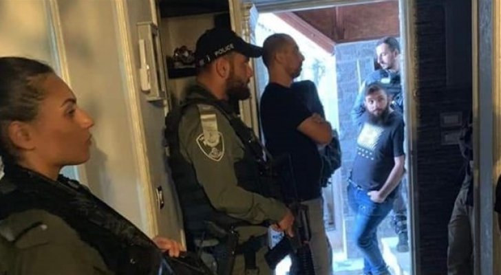 الاحتلال يعتقل وزيرا فلسطينيا في القدس