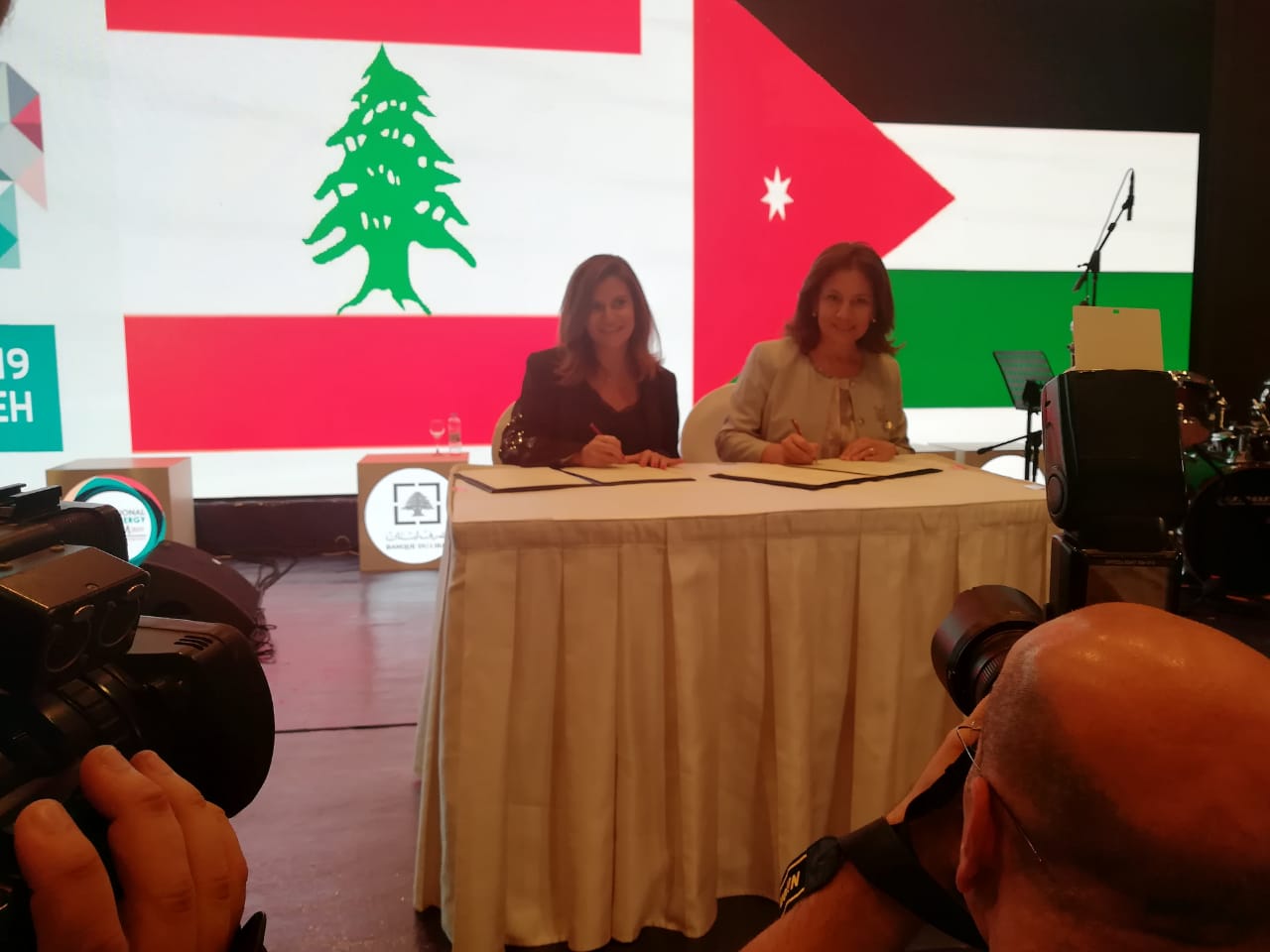 الأردن ولبنان يوقعان مذكرة تفاهم للتعاون