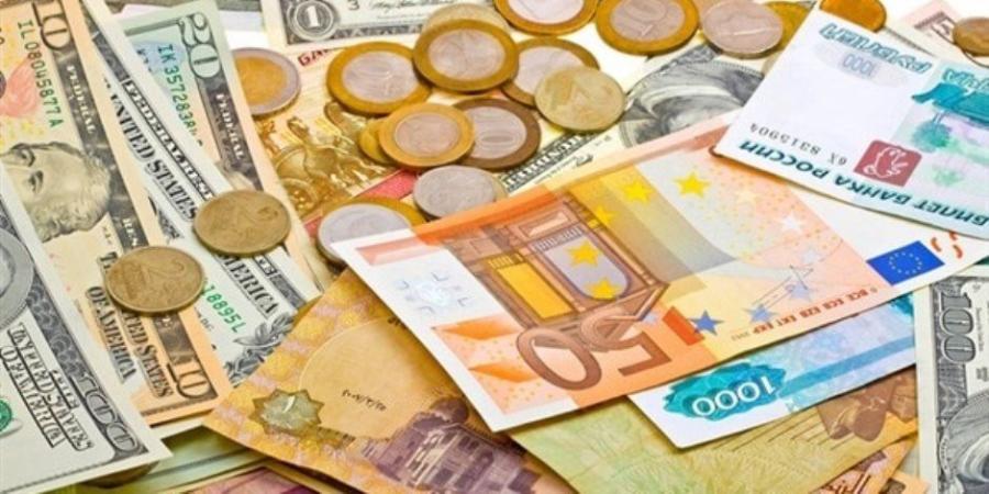 تراجع الدولار الأمريكي أمام أغلب العملات