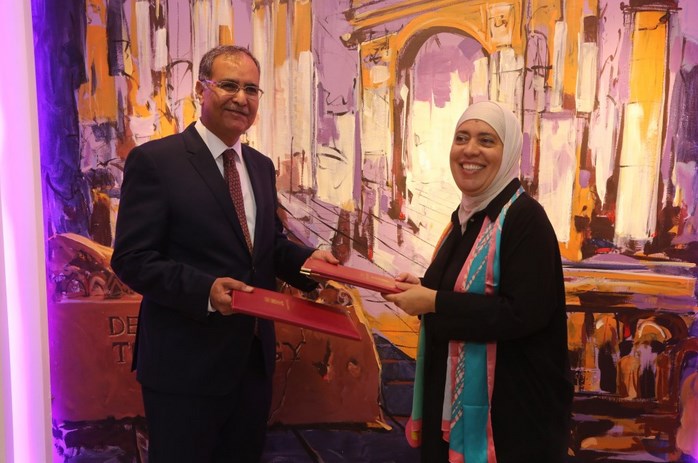 جامعة البترا و«تنمية أموال الأوقاف» توقعان