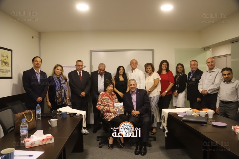 «روتاري كابيتال عمّان» يستضيف مؤلفة كتاب