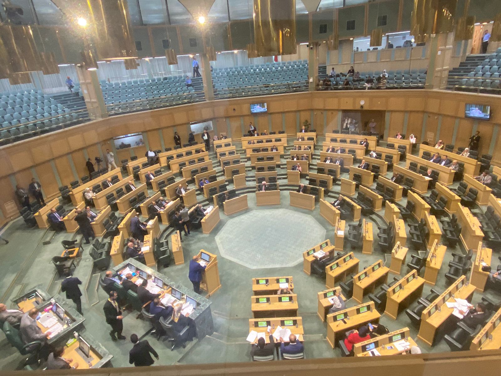 النواب يقر مشروع قانون معدل لقانون