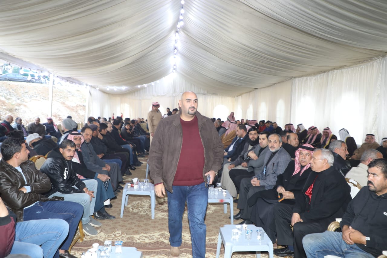 عشيرة الحراحشة بني حسن تقيم عشاء