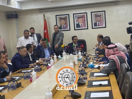 بدون تواجد الحكومة.. لجنة الطاقة تناقش