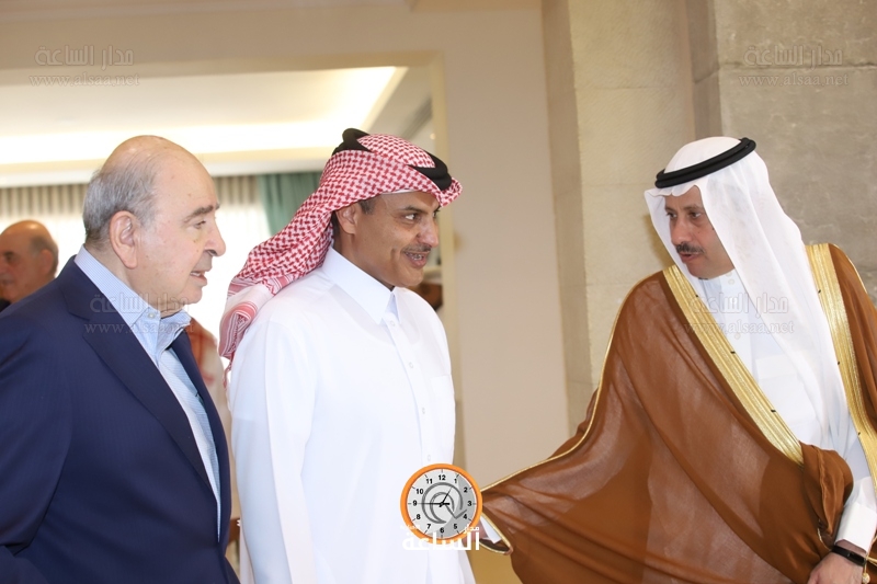 السفير القطري يستقبل المباركين بعيد الأضحى