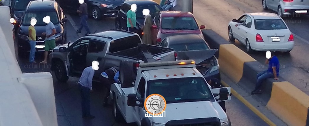 حادث سير داخل نفق دوار الداخلية