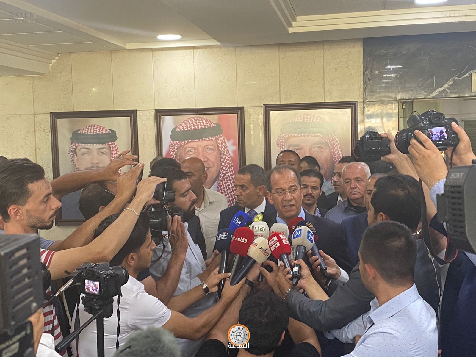 الحكومة: إجراءات جديدة للحفاظ على الوضع