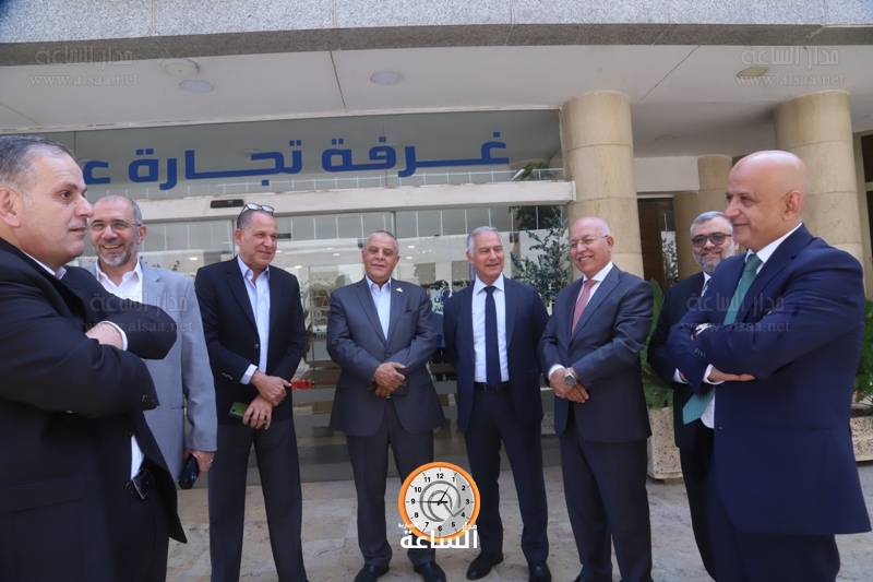 الحاج توفيق: تجارة عمان تضع إمكانياتها