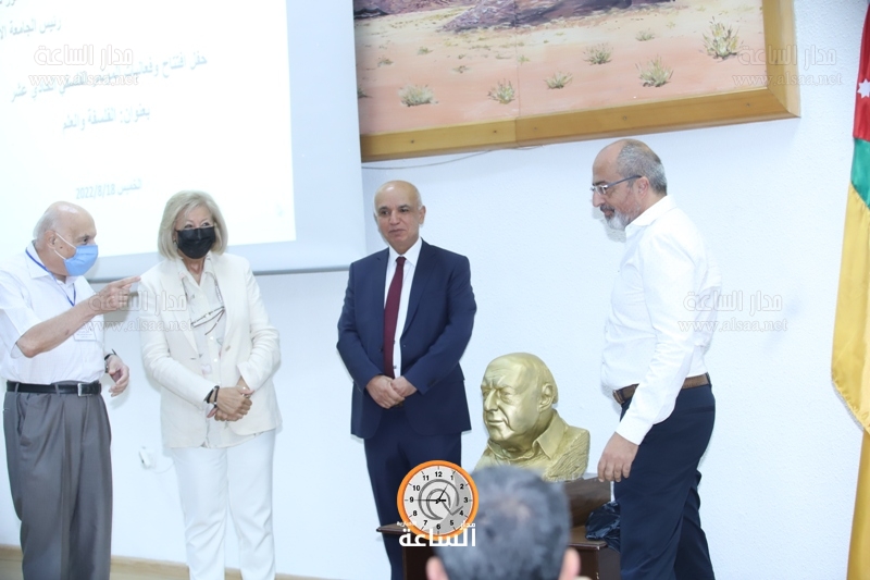 النجار: لا لإقصاء الفلسفة وتحييدها.. صور