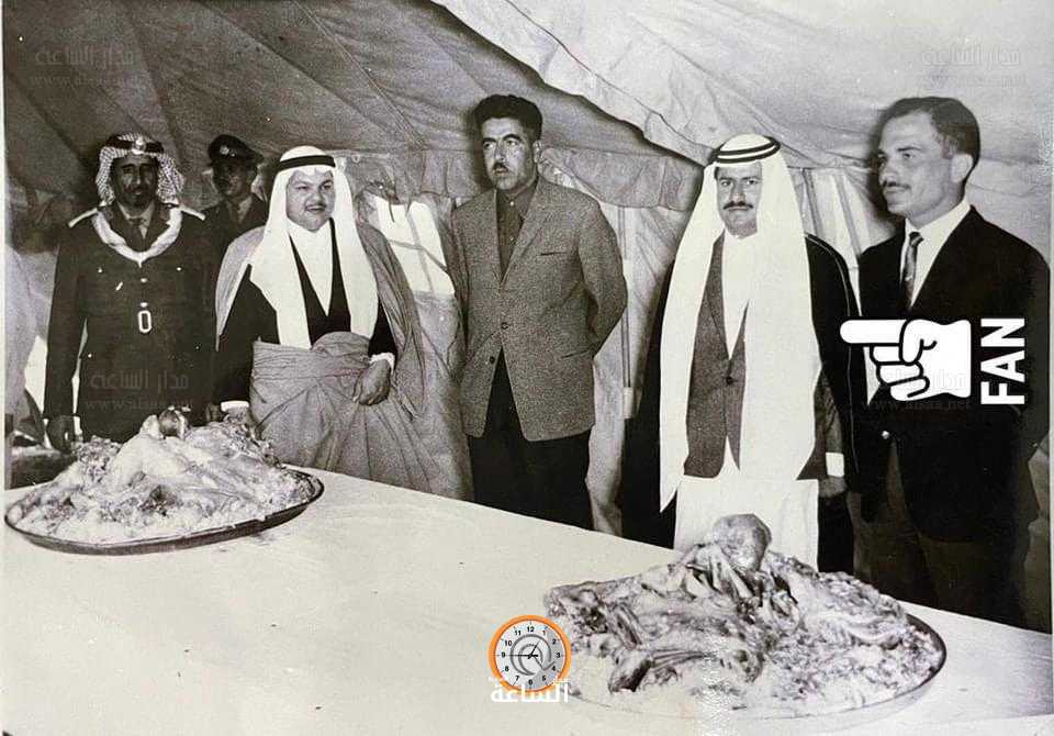 ما علاقة هذه الصورة بخطوبة ولي