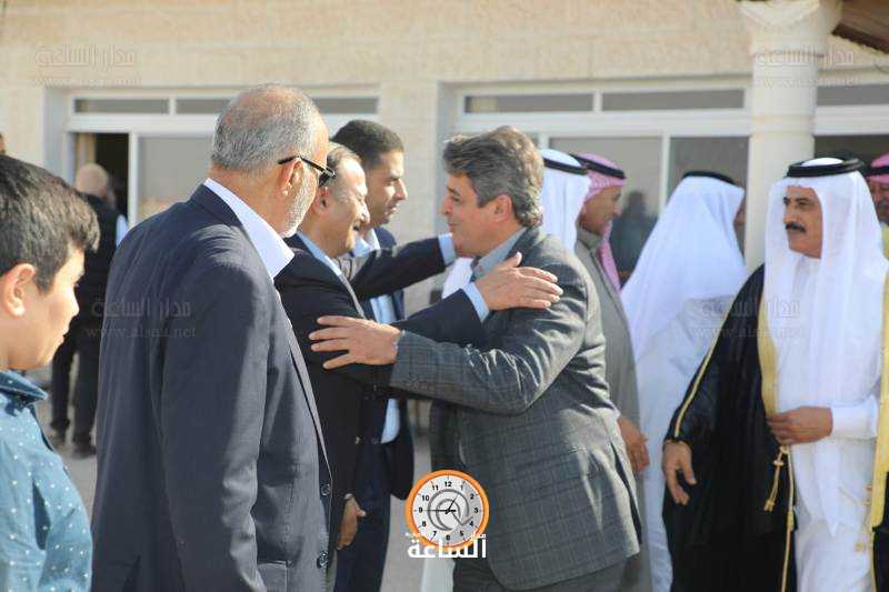 الشيخ هزاع العيسى يولم للعدوان ووزراء