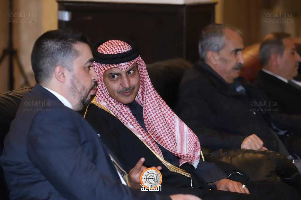 السفير آل ثاني وشخصيات يعزون النائب