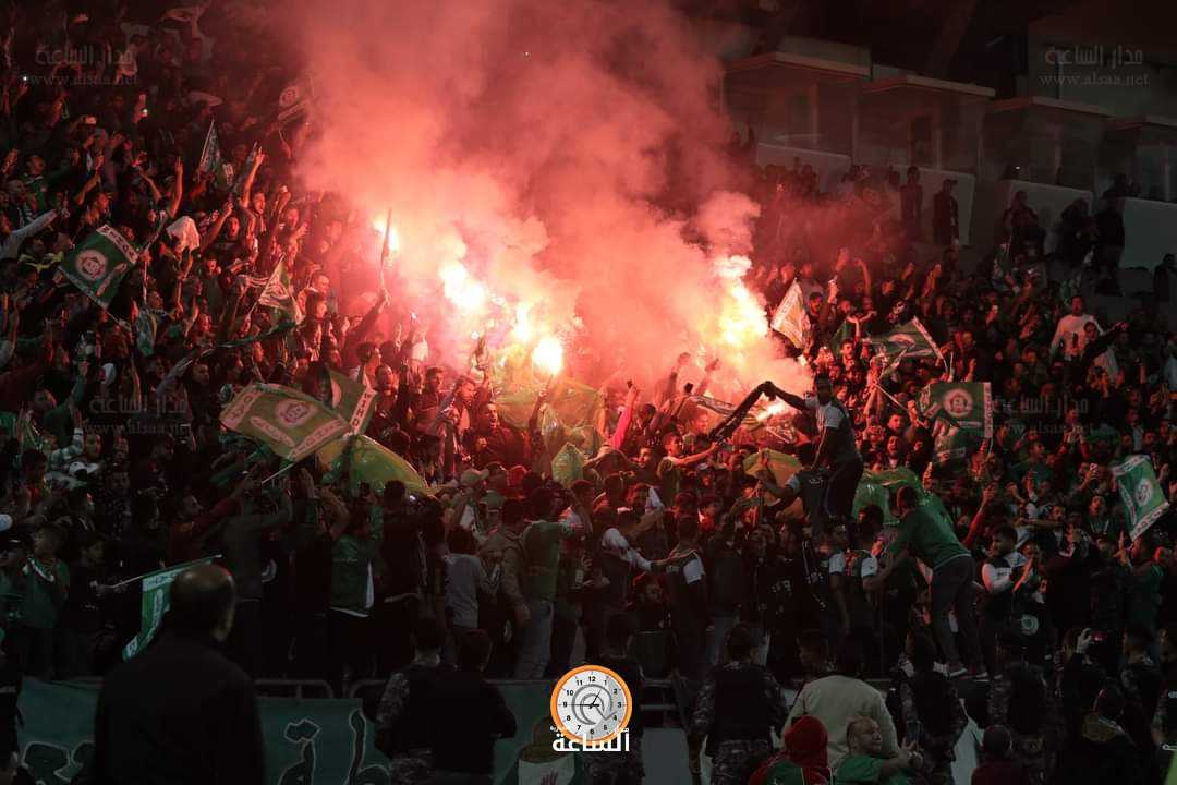 هاشتاغ تسقط إدارة الوحدات كالنار في