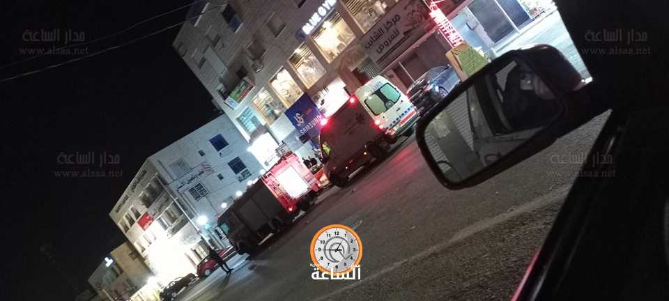 وجد قطة داخل محرك مركبته في