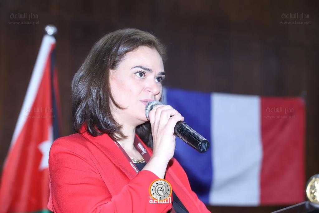 طلبة اللغة الفرنسية في مدارس كنغستون