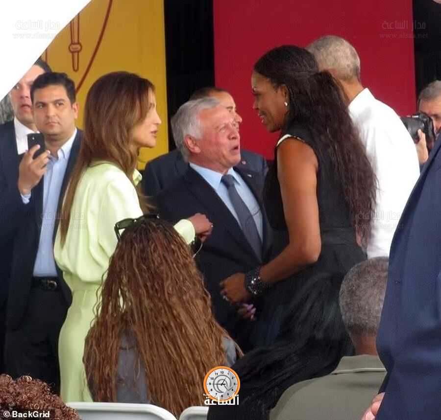 الملك يحضر حفل تخريج الأميرة سلمى..