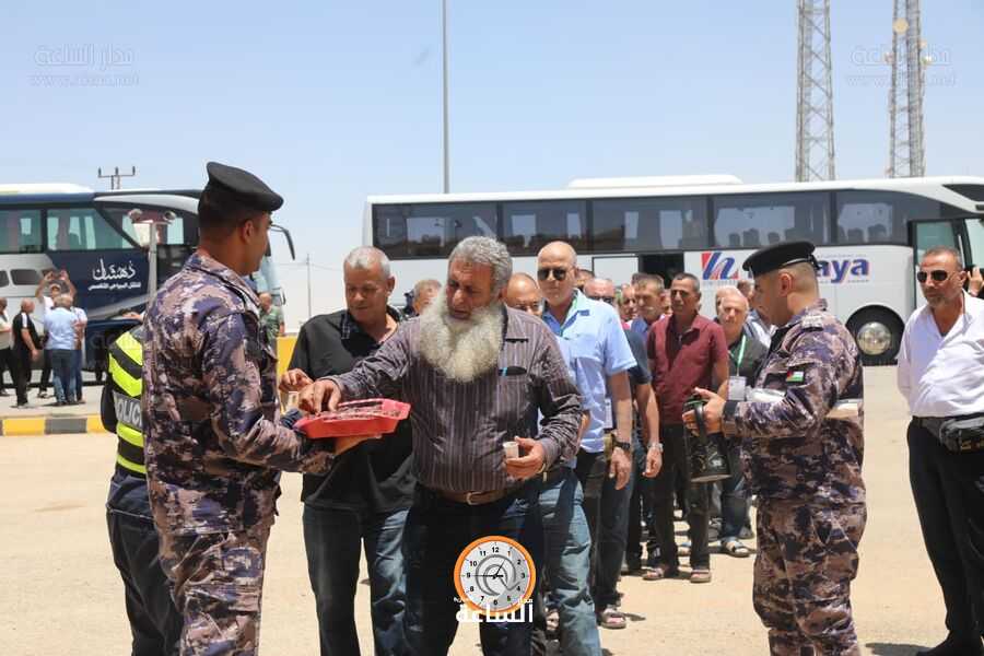 بالصور.. كيف أكرم رجال الامن الأردني