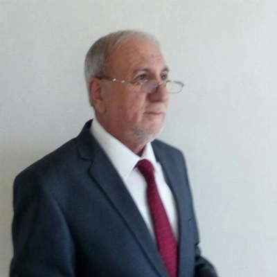 الدكتور رشيد عباس  