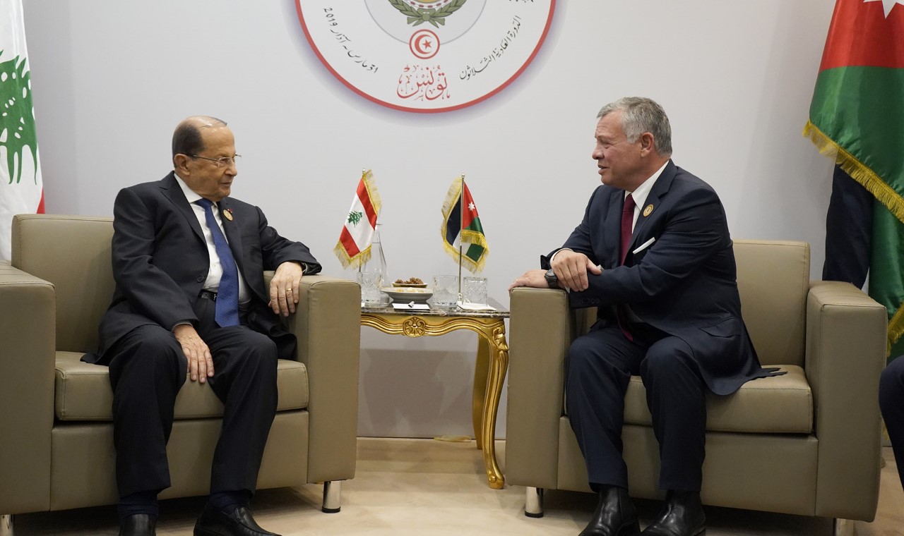 الملك يلتقي الرئيس اللبناني 
