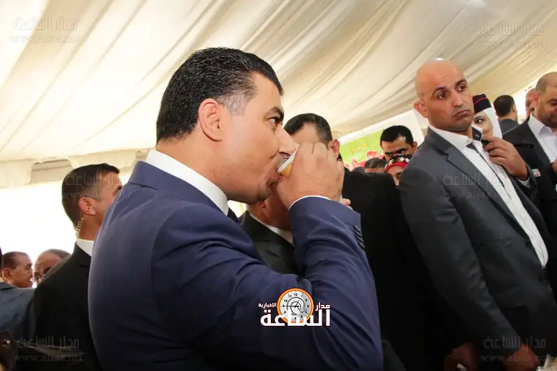 الوزير خالد حنيفات