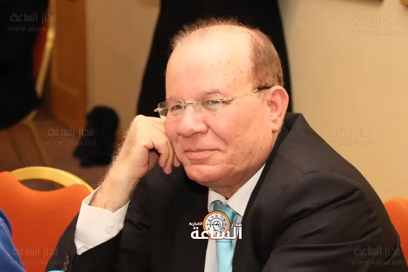 الدكتور نبيل الشريف