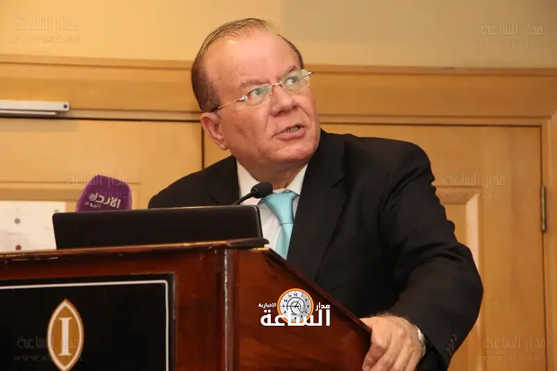 الدكتور نبيل الشريف