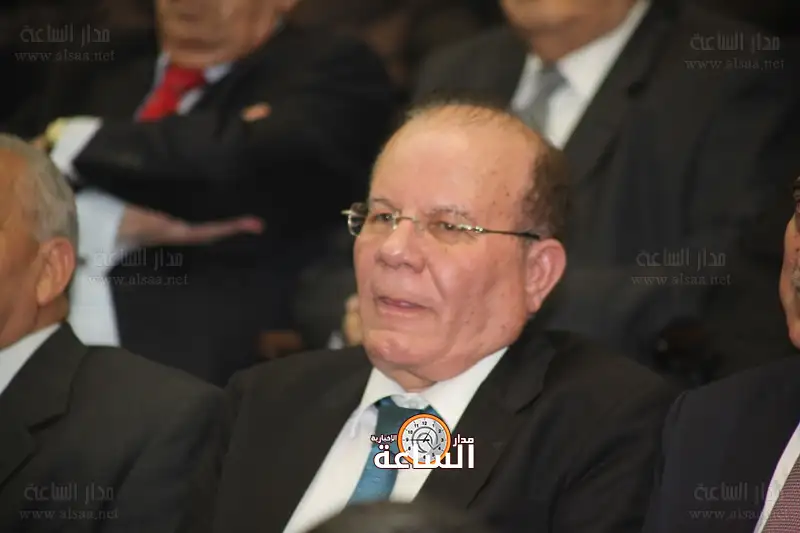 الدكتور نبيل الشريف