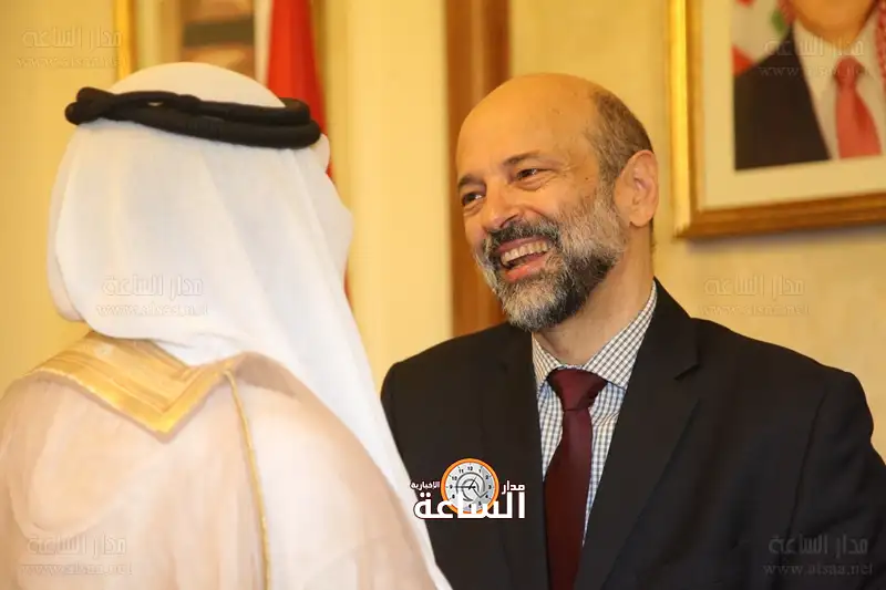 عمر الرزاز - مدار الساعة