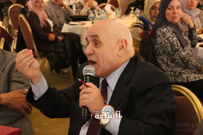 الدكتور محمد عبيدات