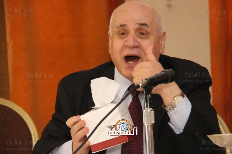 الدكتور محمد عبيدات