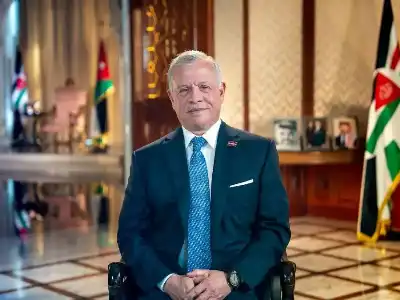 الملك يبحث هاتفيا مع نائب الرئيس