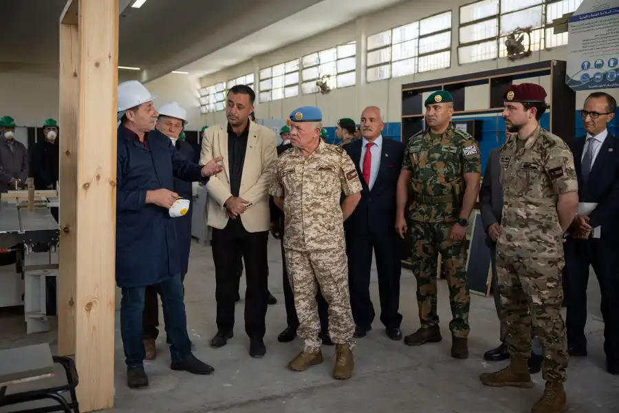 مدار الساعة,أخبار الأردن,اخبار الاردن,وزير التربية والتعليم,وزير التعليم العالي والبحث العلمي,الدكتور عزمي محافظة,ولي العهد,عزمي محافظة,الديوان الملكي الهاشمي