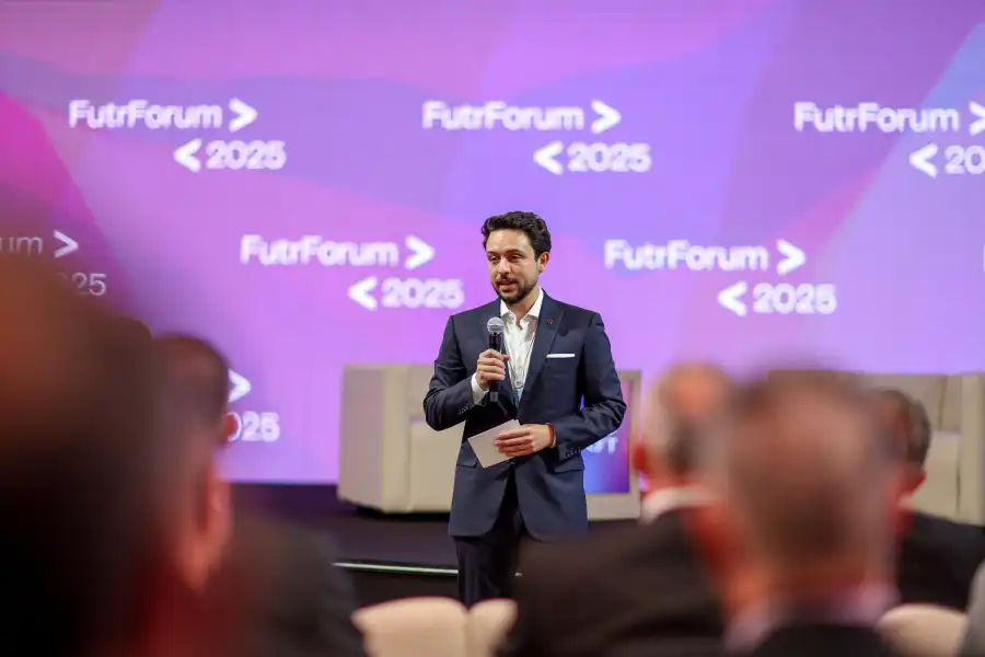 مدار الساعة,Video,فيديو,أخبار الأردن,اخبار الاردن,الدكتور جعفر حسان,ولي العهد,رئيس الوزراء,شركات التكنولوجيا,الذكاء الاصطناعي