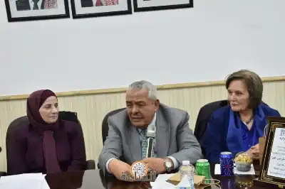 الروابدة يرعى تكريم إعمار إربد للعالمة