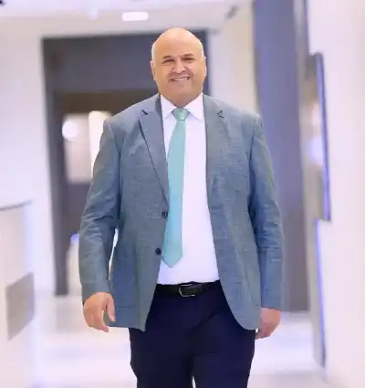 الإعلامي الزيود ينهي خلافا عشائريا منذ